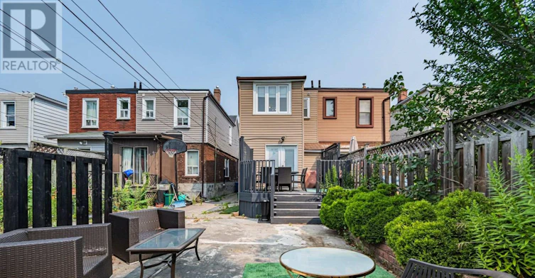 615 Miverton Boulevard, Toronto, ON, M4C 1X8 - 49