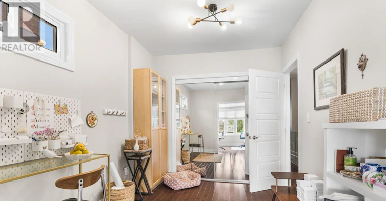 615 Miverton Boulevard, Toronto, ON, M4C 1X8 - 23
