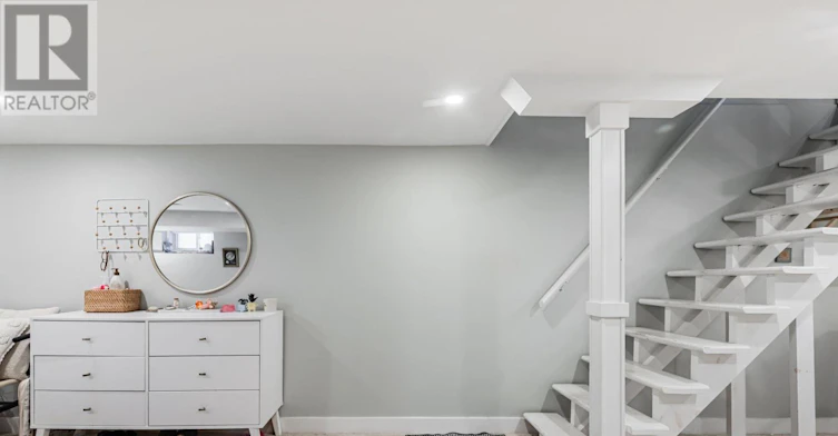 615 Miverton Boulevard, Toronto, ON, M4C 1X8 - 34