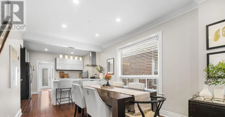 615 Miverton Boulevard, Toronto, ON, M4C 1X8 - 11