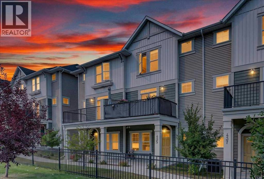 435 Point Lane South, Airdrie, AB, T4B 5G8