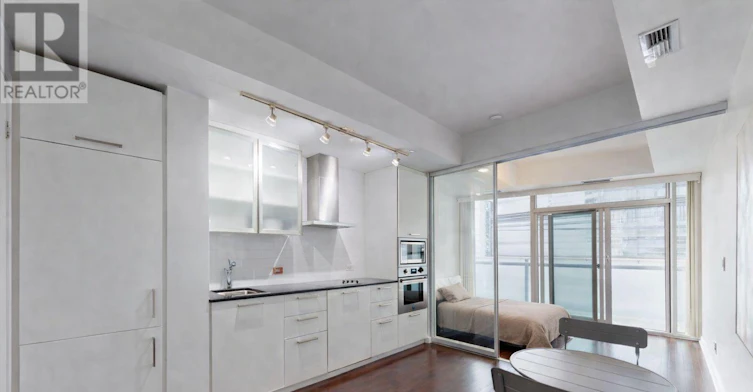 3608-12 York Street, Toronto, ON, M5J 0A9 - 5