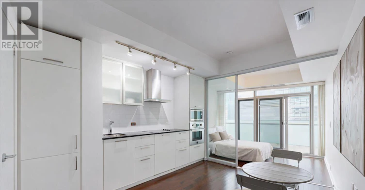 3608-12 York Street, Toronto, ON, M5J 0A9 - 3