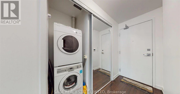 3608-12 York Street, Toronto, ON, M5J 0A9 - 14
