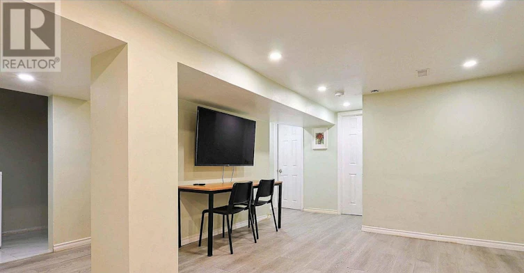 LOWER-76 Macdonald Street, Toronto, ON, M8V 1Y4 - 2