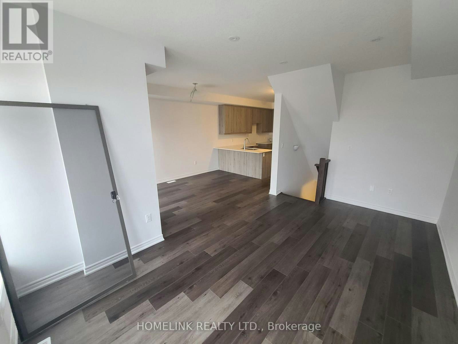 121-61 Soho Street, Hamilton, ON, L8J 2R5 - 4