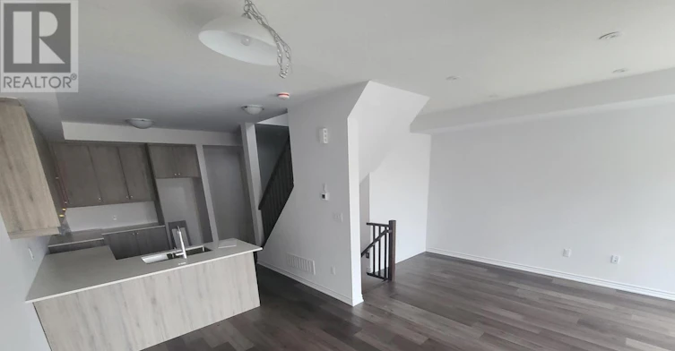 121-61 Soho Street, Hamilton, ON, L8J 2R5 - 7
