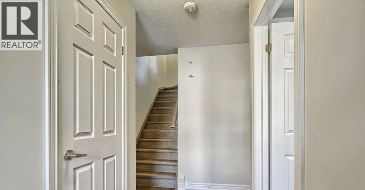70 Knotty Pine Avenue, Cambridge, ON, N3H 0E2 - 3