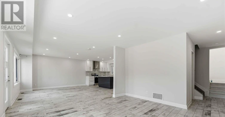 2676 Ayers Avenue, Ottawa, ON, K1V 7W8 - 4