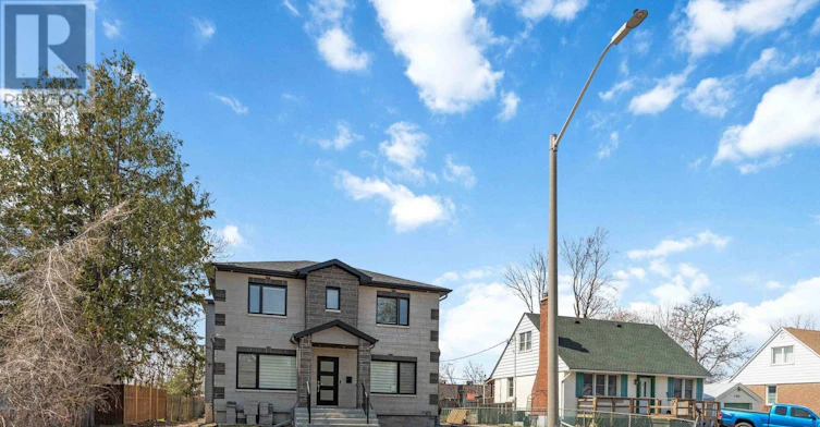 2676 Ayers Avenue, Ottawa, ON, K1V 7W8 - 2