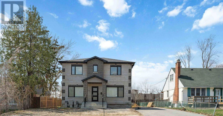 2676 Ayers Avenue, Ottawa, ON, K1V 7W8