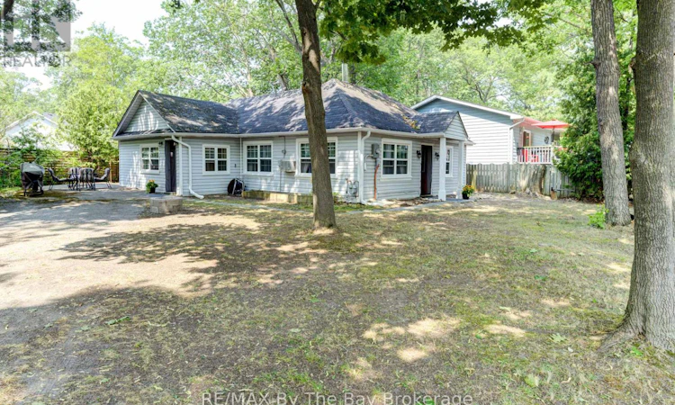 110 24th Street N