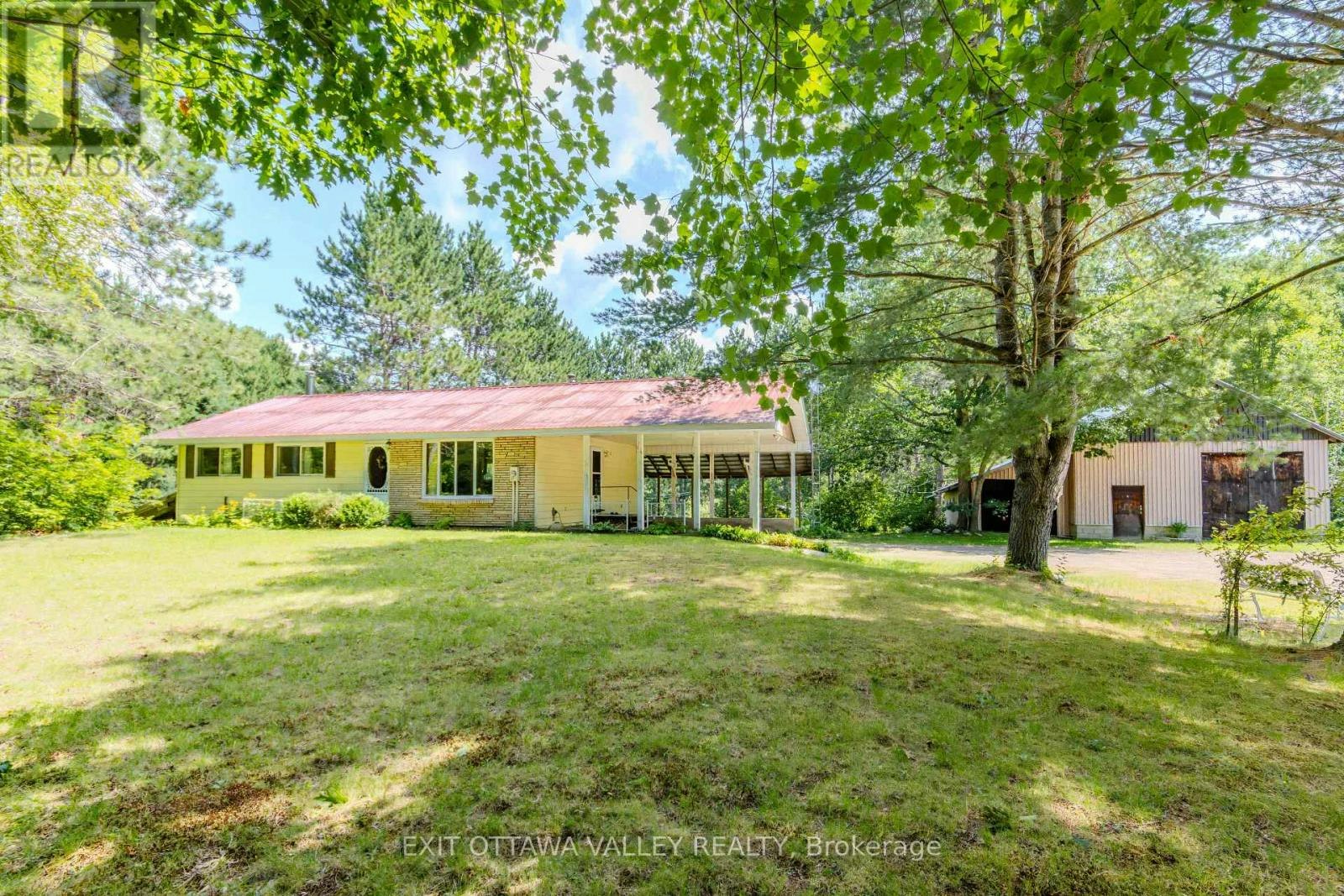 323 Burnt Bridge Road, Brudenell, Lyndoch and Raglan, ON, K0J 2E0