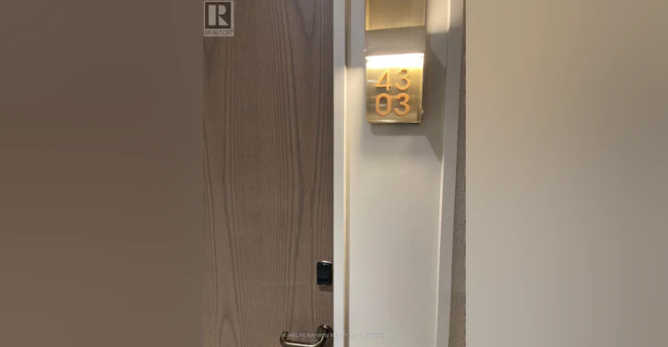 4303-30 Inn ON The Park Drive, Toronto, ON, M3C 0P7 - 3