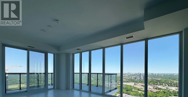 4303-30 Inn ON The Park Drive, Toronto, ON, M3C 0P7 - 9