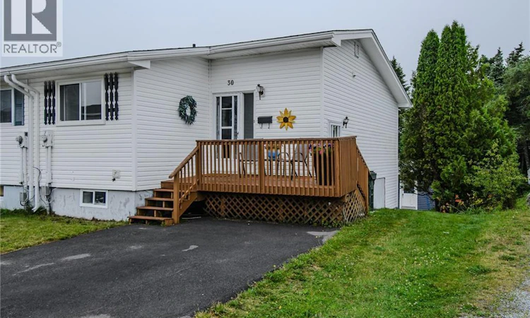 30 Boyaner Crescent