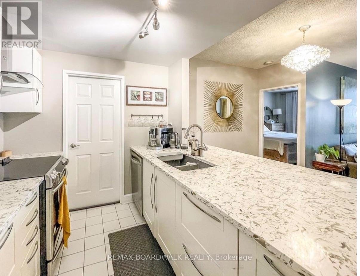 710-2019 Carling Avenue, Ottawa, ON, K2A 4A2 - 11