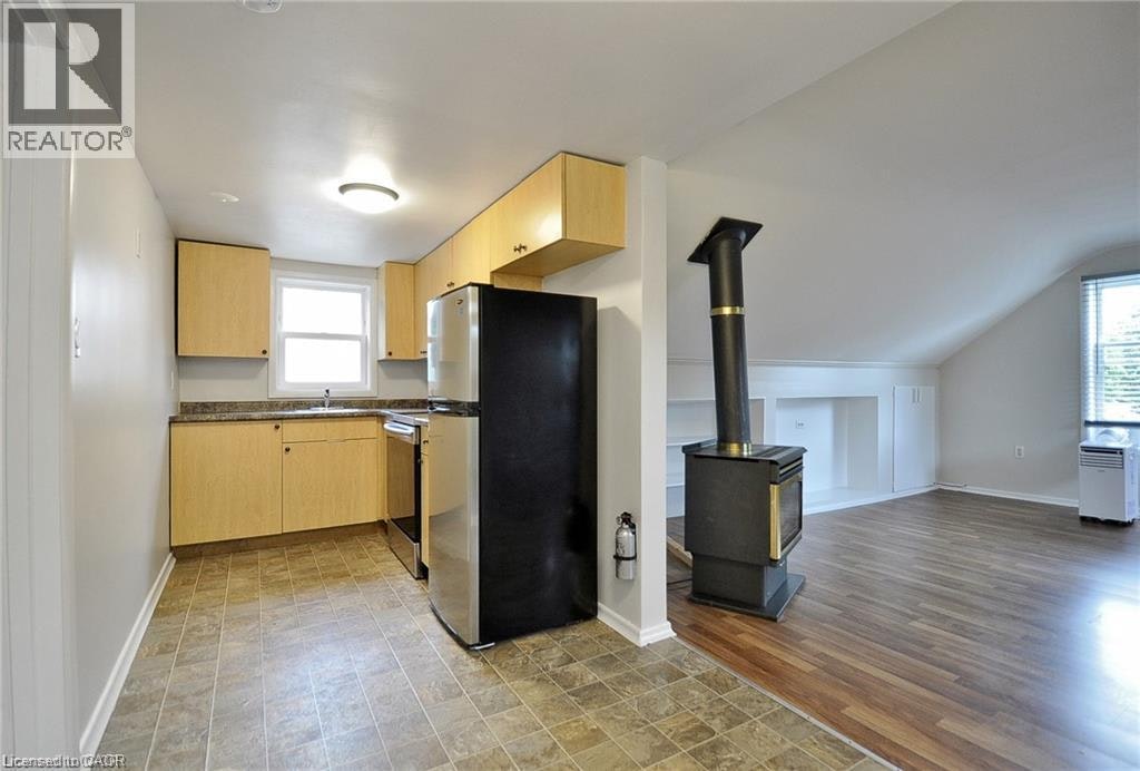 A-94 1 Avenue, Cambridge, ON, N1S 2B3 - 9