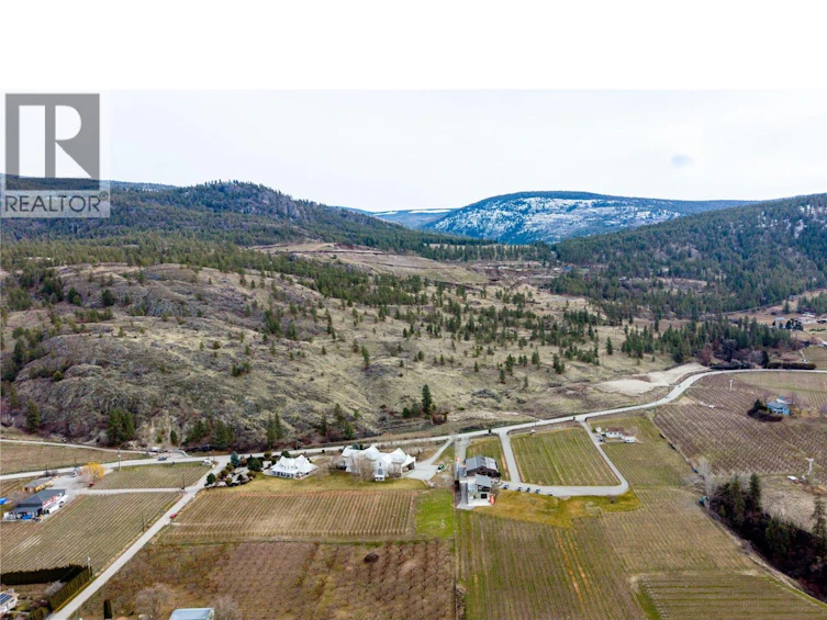 880 Naramata Road, Penticton, BC, V2A 8T5 - 11