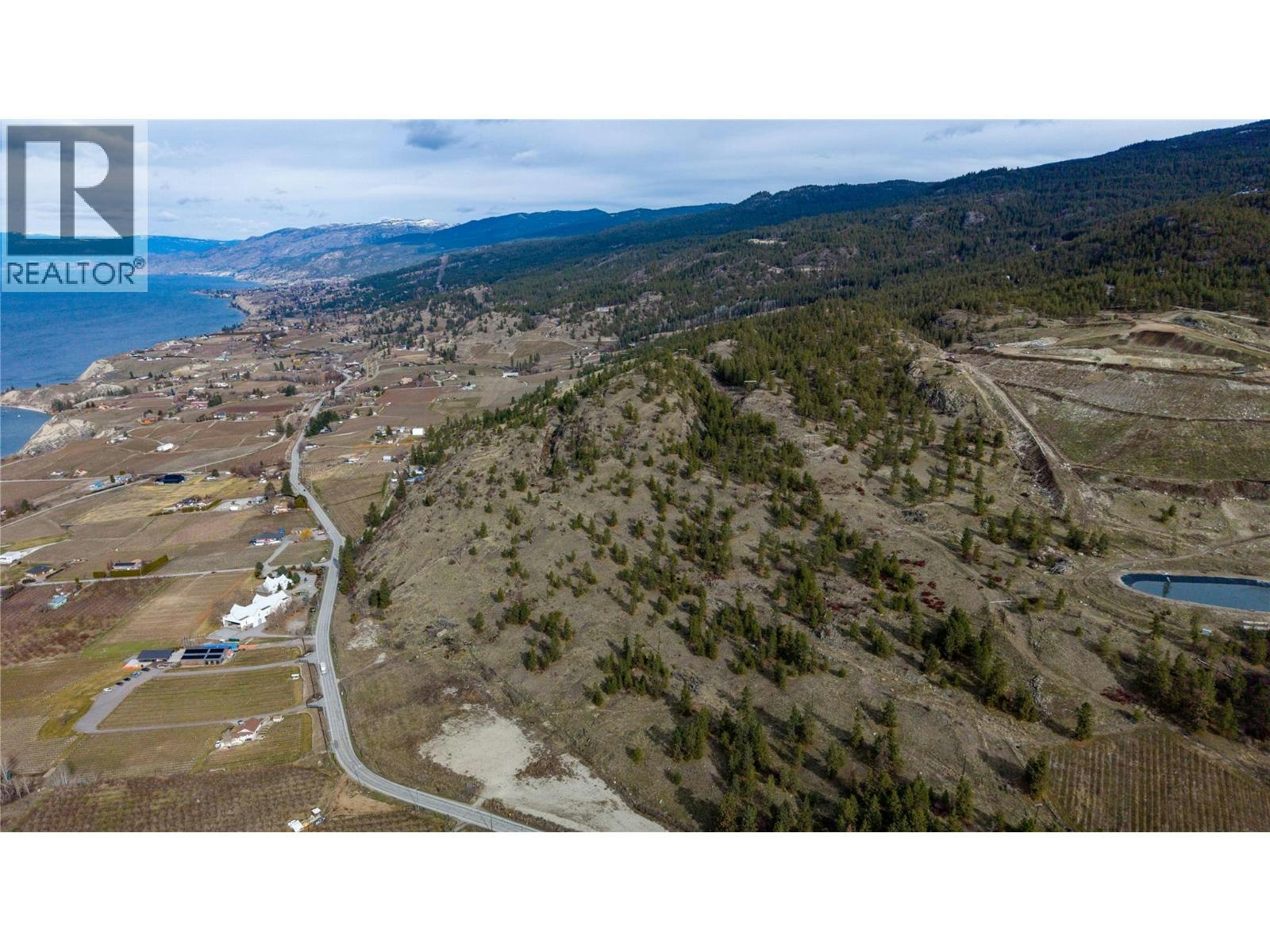 880 Naramata Road, Penticton, BC, V2A 8T5 - 8