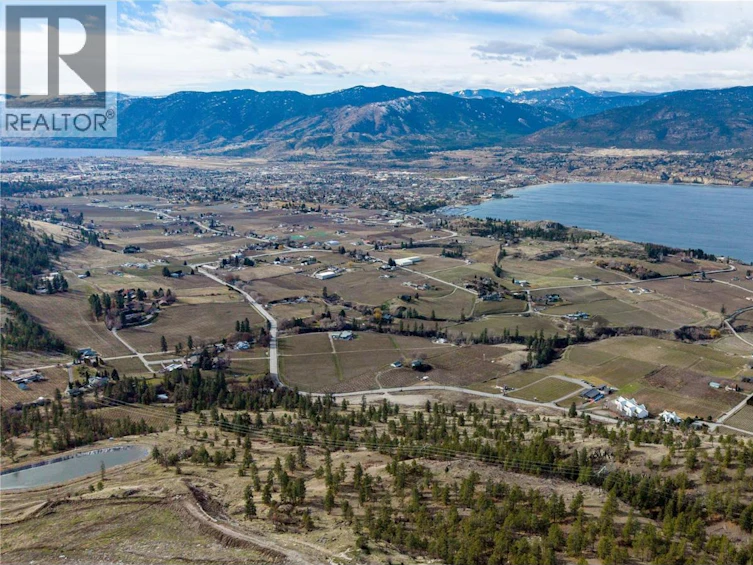 880 Naramata Road, Penticton, BC, V2A 8T5 - 5