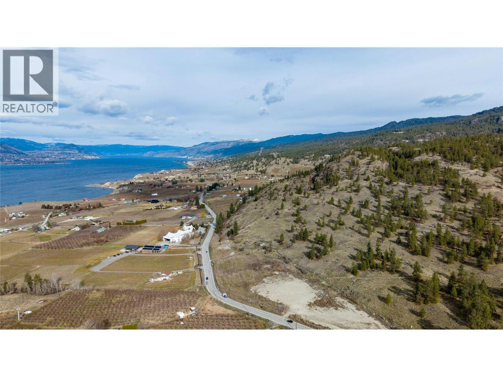 880 Naramata Road, Penticton, BC, V2A 8T5 - 2