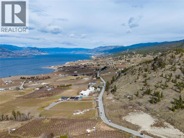 880 Naramata Road, Penticton, BC, V2A 8T5 - 2