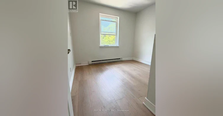 1-882 Broadview Avenue, Toronto, ON, M4K 2R1 - 3