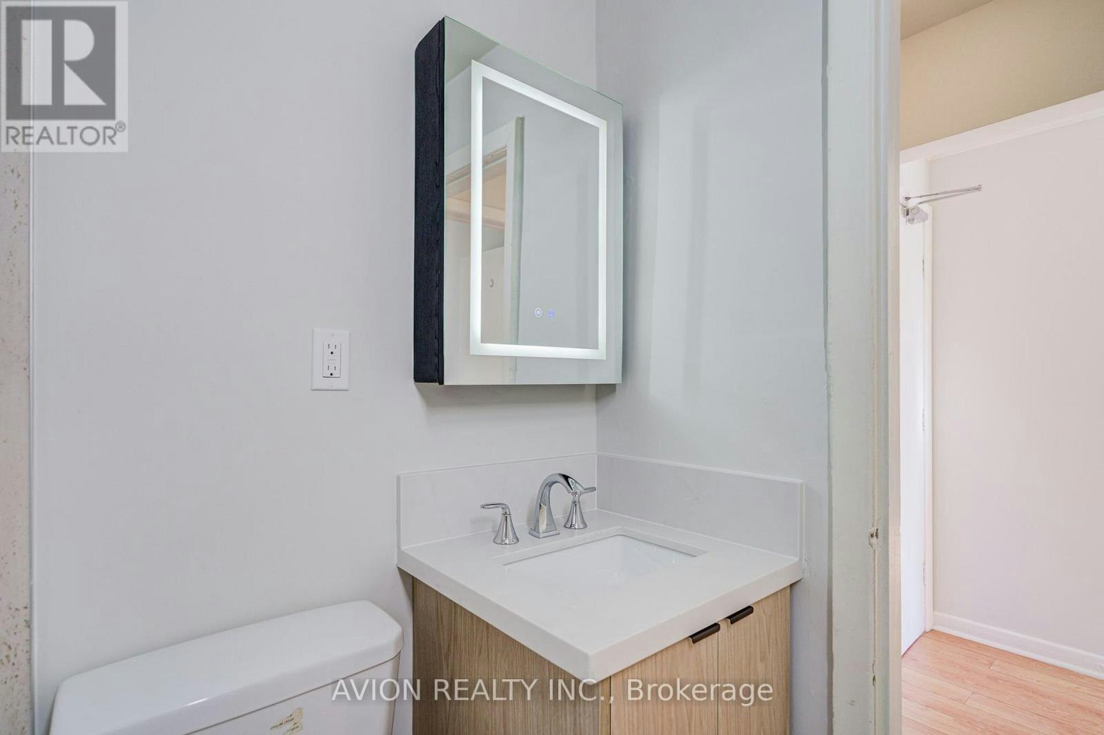 3-882 Broadview Avenue, Toronto, ON, M4K 2R1 - 13