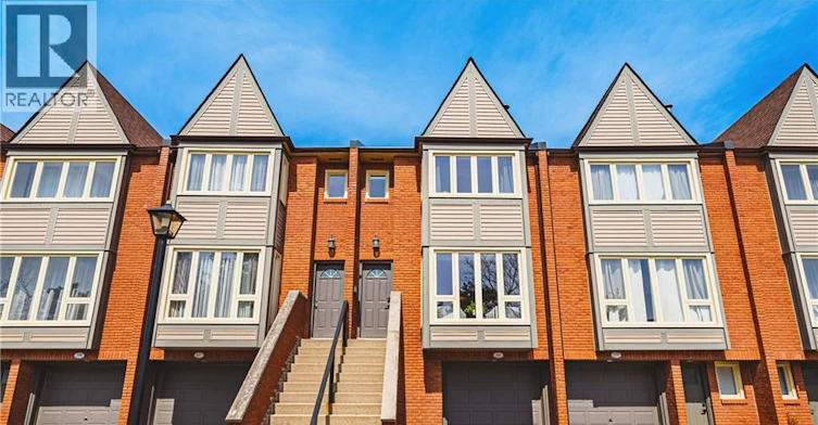 116-895 Maple Avenue, Burlington, ON, L7S 2H7