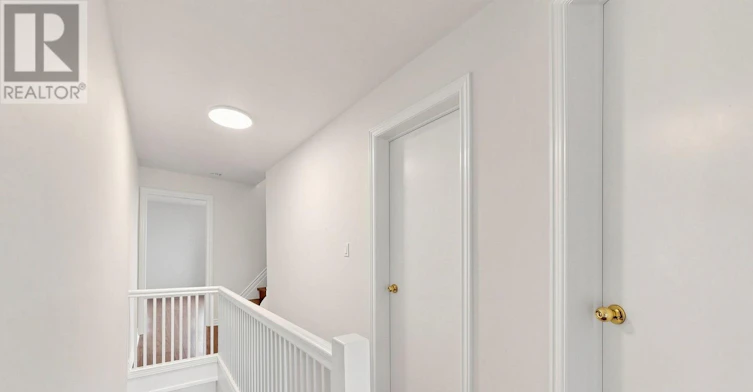 8 Parr Street, Toronto, ON, M6J 2E3 - 5