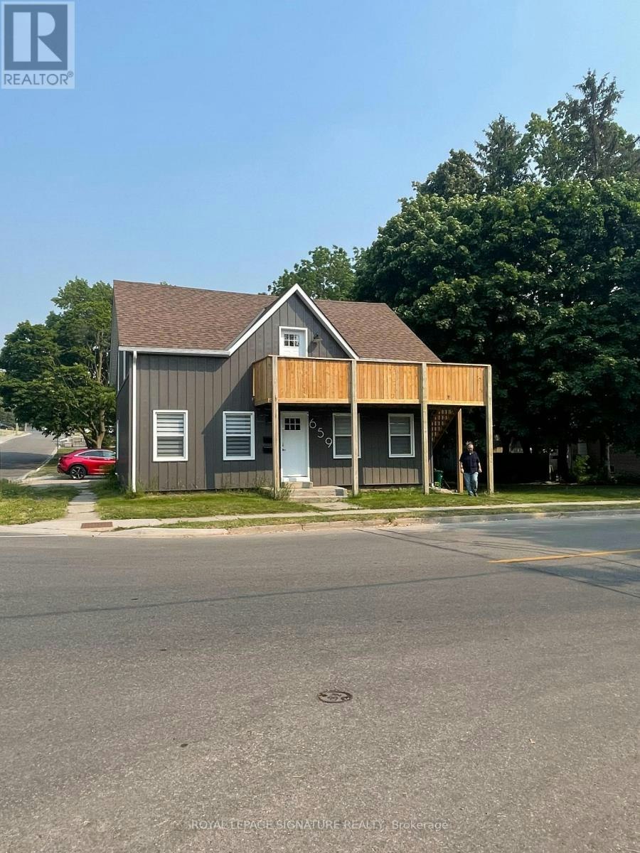 UPPER-659 Dolph Street N, Cambridge, ON, N3H 2B5