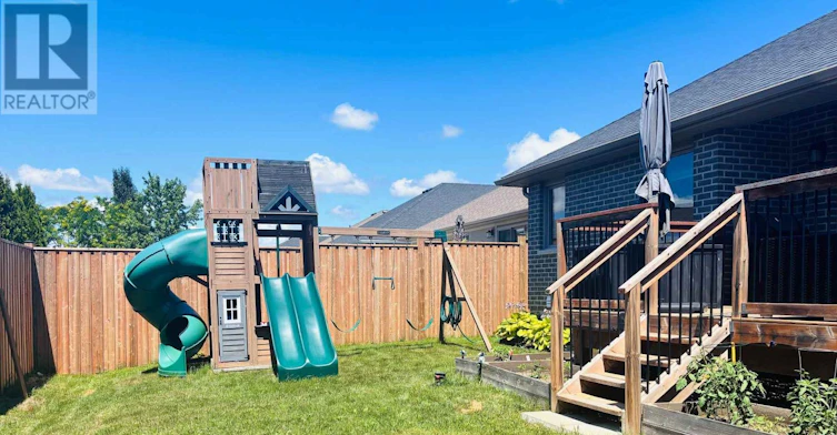 48 Mercedes Drive, Belleville, ON, K8N 0B4 - 39