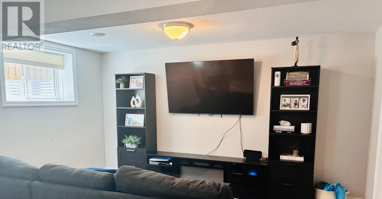 48 Mercedes Drive, Belleville, ON, K8N 0B4 - 35