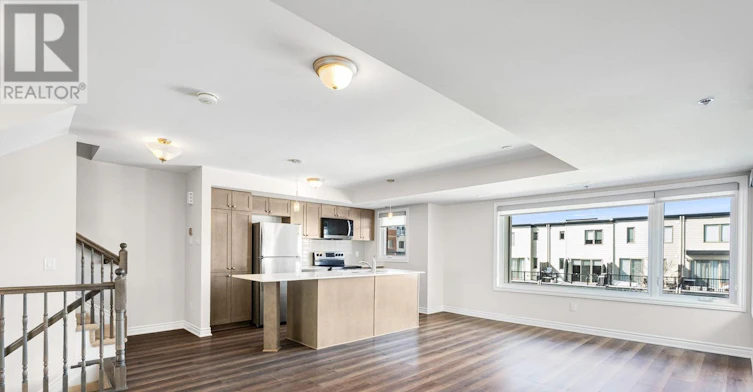 571 Ozawa Private, Ottawa, ON, K1K 4Z9 - 8