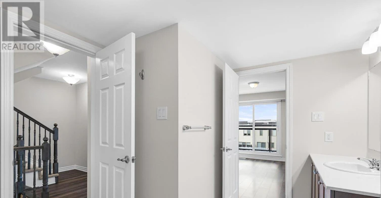 571 Ozawa Private, Ottawa, ON, K1K 4Z9 - 29