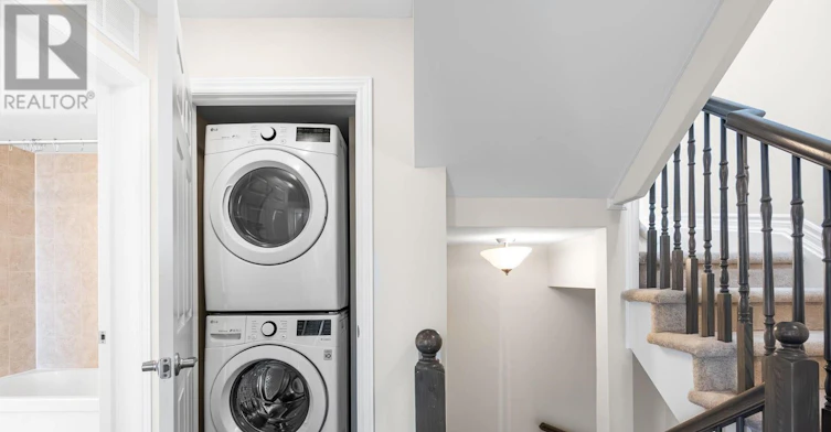 571 Ozawa Private, Ottawa, ON, K1K 4Z9 - 32