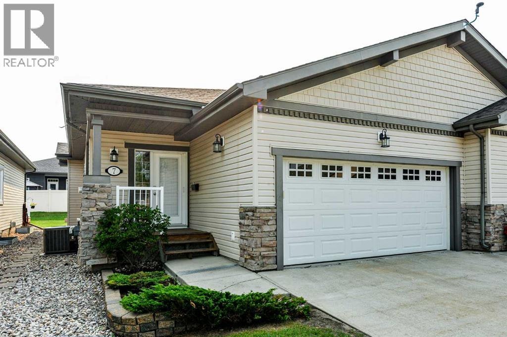 7-5021 34 Avenue, Camrose, AB, T4V 5G2