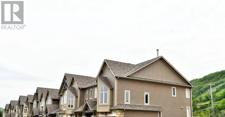 104 Delphi Lane, Blue Mountains, ON, N0H 1J0 - 3