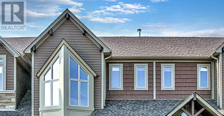 104 Delphi Lane, Blue Mountains, ON, N0H 1J0