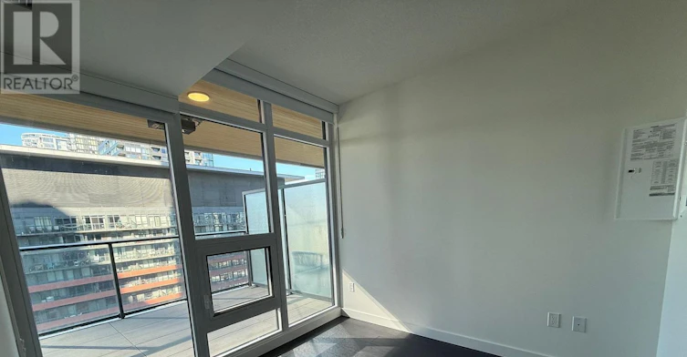 1715-3 Concord Cityplace Way, Toronto, ON, M5V 0X4 - 4