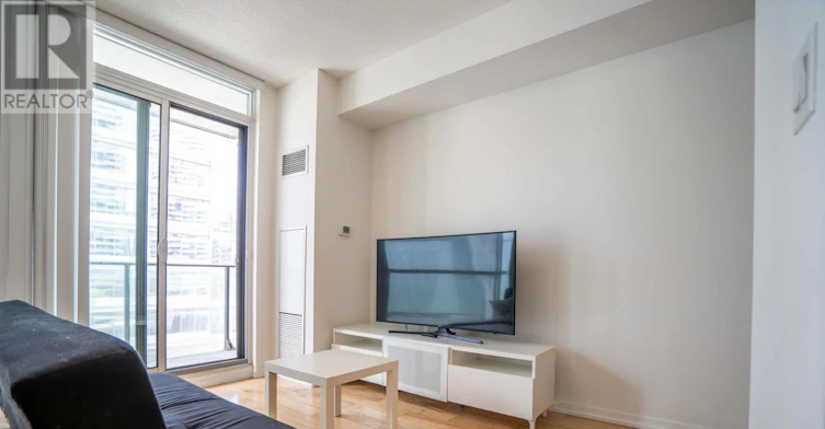 1207-65 Bremner Boulevard, Toronto, ON, M5J 0A7 - 6