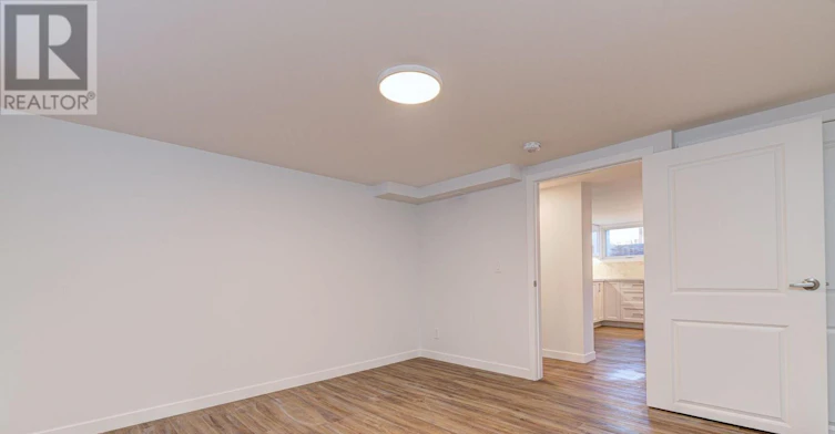 402 Jane Street, Toronto, ON, M6S 3Z5 - 9