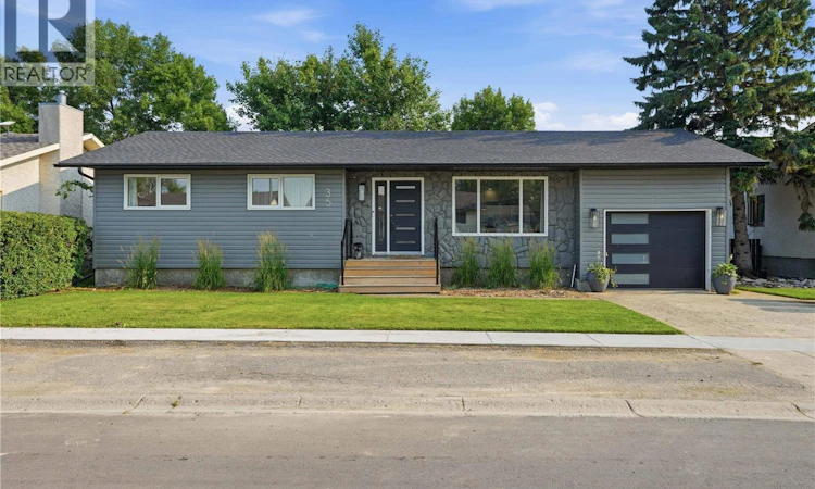 35 Kipling Avenue