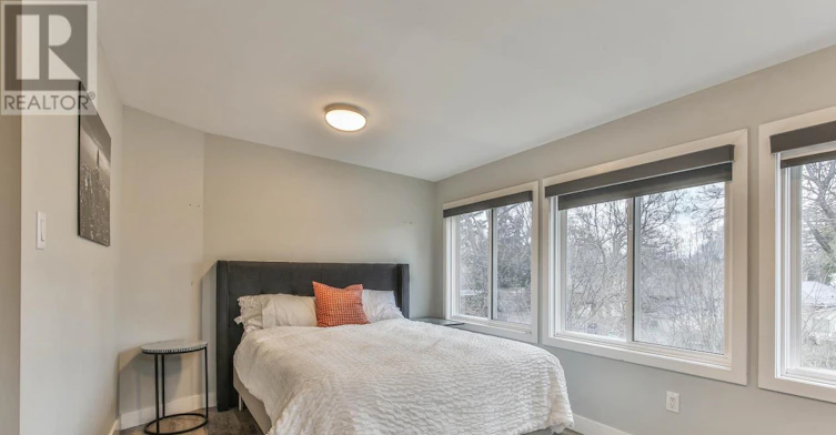 UPPER-918 William Street, London, ON, N5Y 2S6 - 12