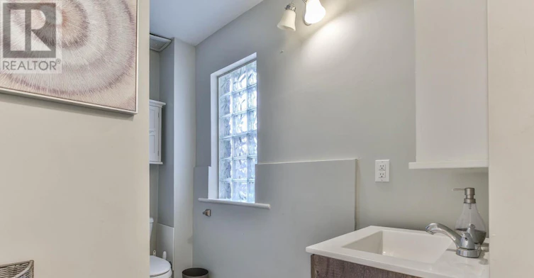 UPPER-918 William Street, London, ON, N5Y 2S6 - 19