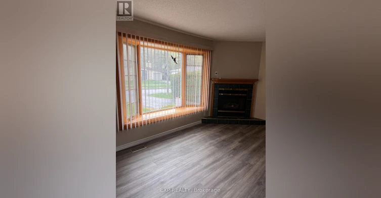 1-17 Canfield Road, Ottawa, ON, K2H 5S7 - 4