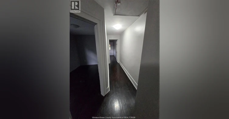 924 Pierre, Windsor, ON, N9A 2K9 - 7