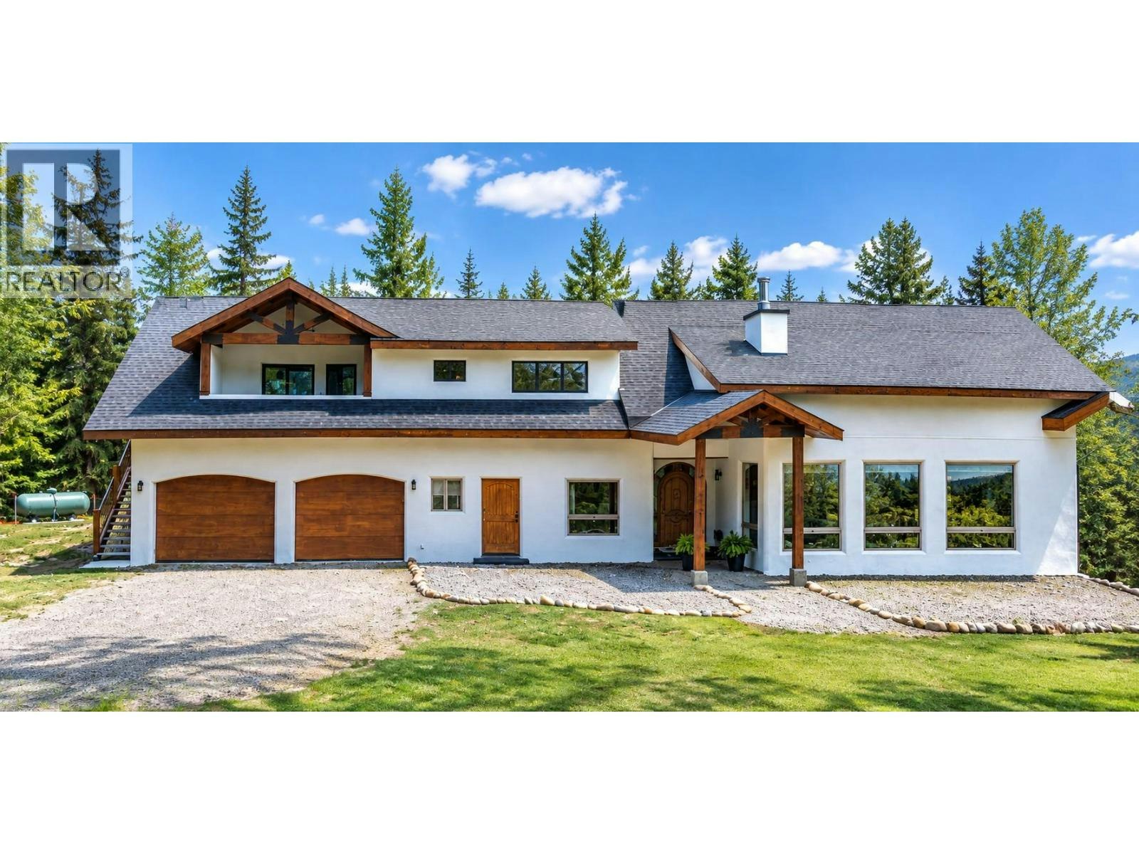 120 Richie Road, Rossland, BC, V0G 1Y0