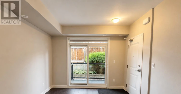21-196 Pine Grove Road W, Vaughan, ON, L4L 2H2 - 2